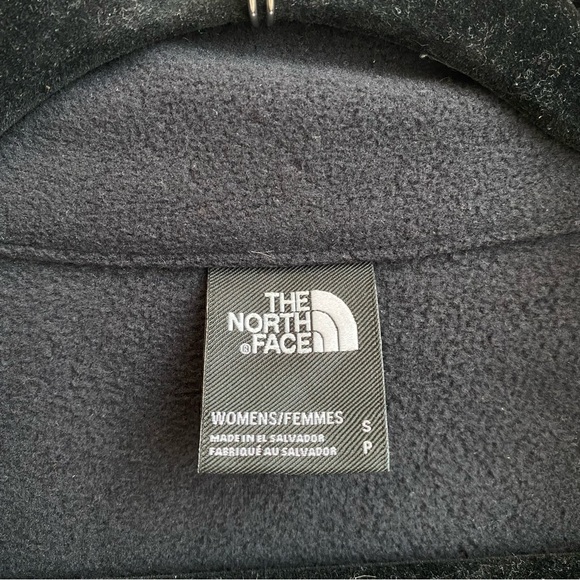 The North Face Women`s Printed TKA Glacier 1/4 Zip Pullover TKA Glacier, Size S - Picture 7 of 8